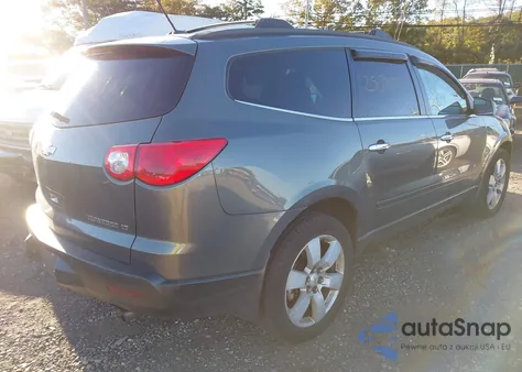 2010 Chevrolet Traverse Lt из США, поврежденный, VIN 1GNLVFED0AJ265971
